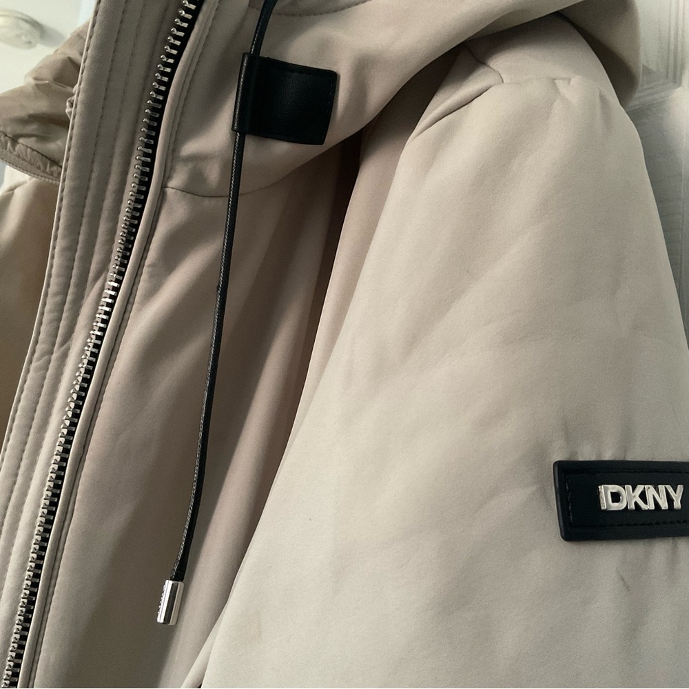 DKNY Ivory Quilted Puffer Jacket with Black Logo Patch